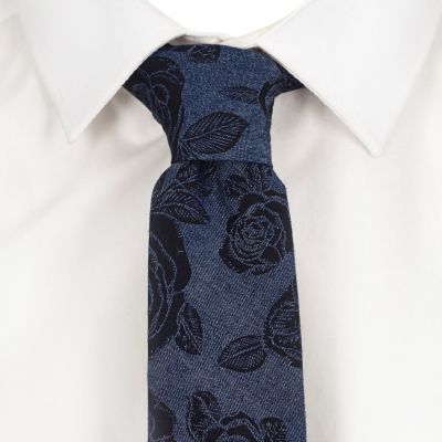 Blue chambray floral tie